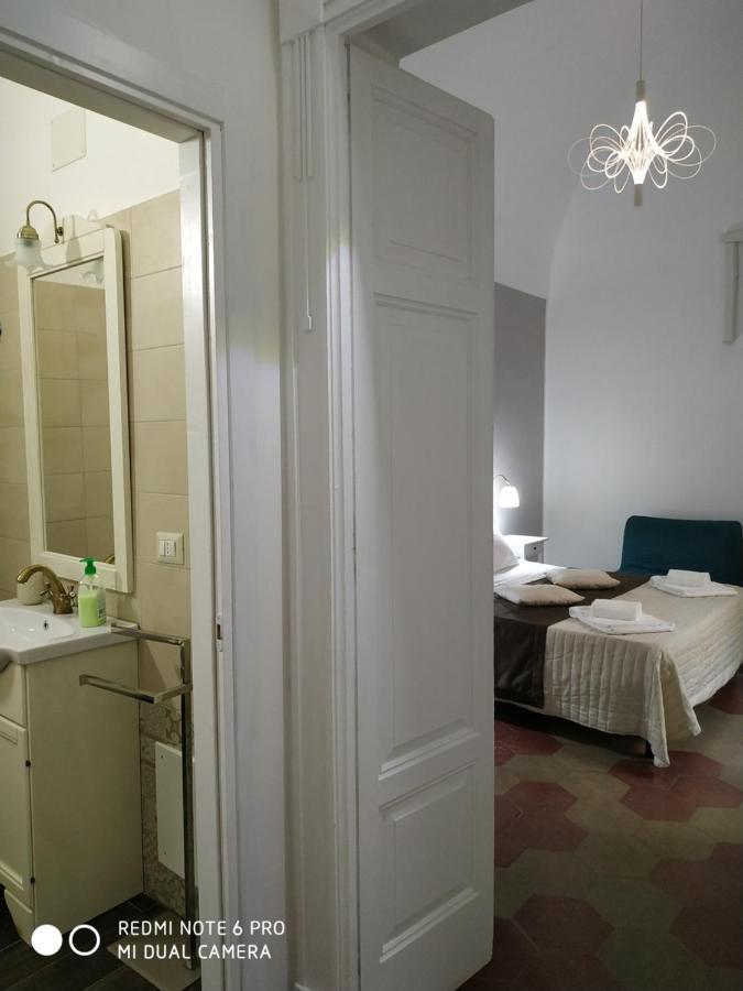 Le Suite Del Teatro Cucinino Privato タラント エクステリア 写真