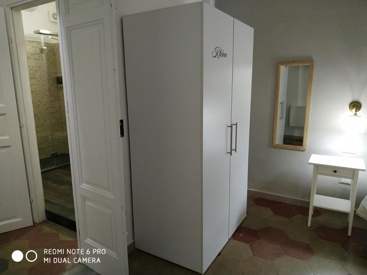 Le Suite Del Teatro Cucinino Privato タラント エクステリア 写真